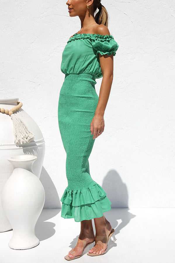 Mermaid Silhouette Off Shoulder Smocked Midi Dress