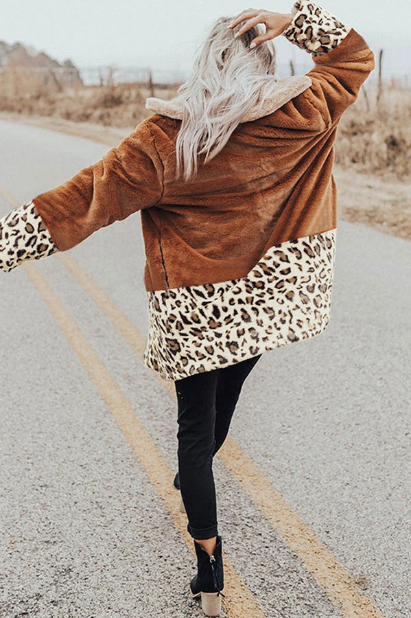 Winter Wonderland Pocket Leopard Plush Coat